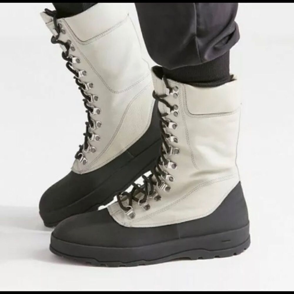 NWT Vagabond Shoemakers size 11 Hiker All Weather